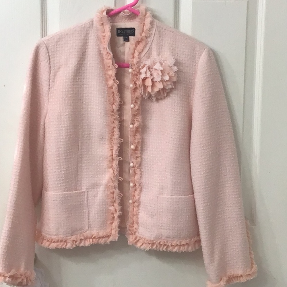 Pretty in light pink vintage style jacket size 10P by Bay Studios.